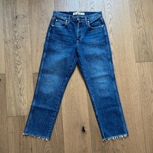 AMO Loverboy Raw Hem Denim Jeans - Size 26 - Like New - Medium Wash Blue